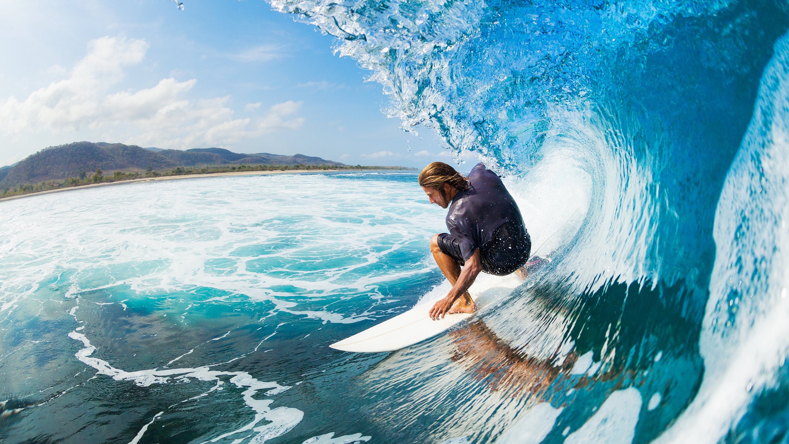 世界杯：墨西哥球迷传统“假摔大合唱”被裁判群体当作减压笑料